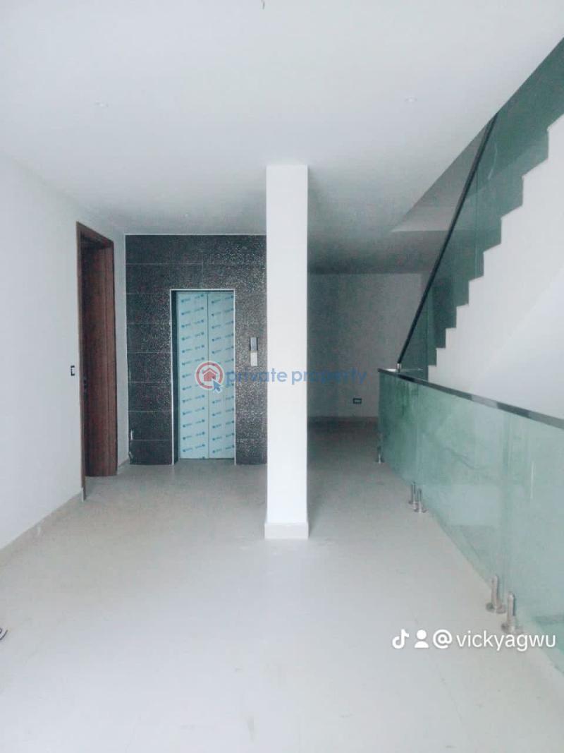5 bedroom Semi detached Duplex For Rent Banana Island Ikoyi Lagos - 2