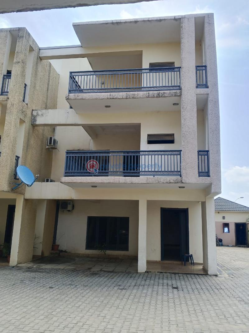 5 bedroom Terrace For Rent Wuye Abuja Phase 2  - 0
