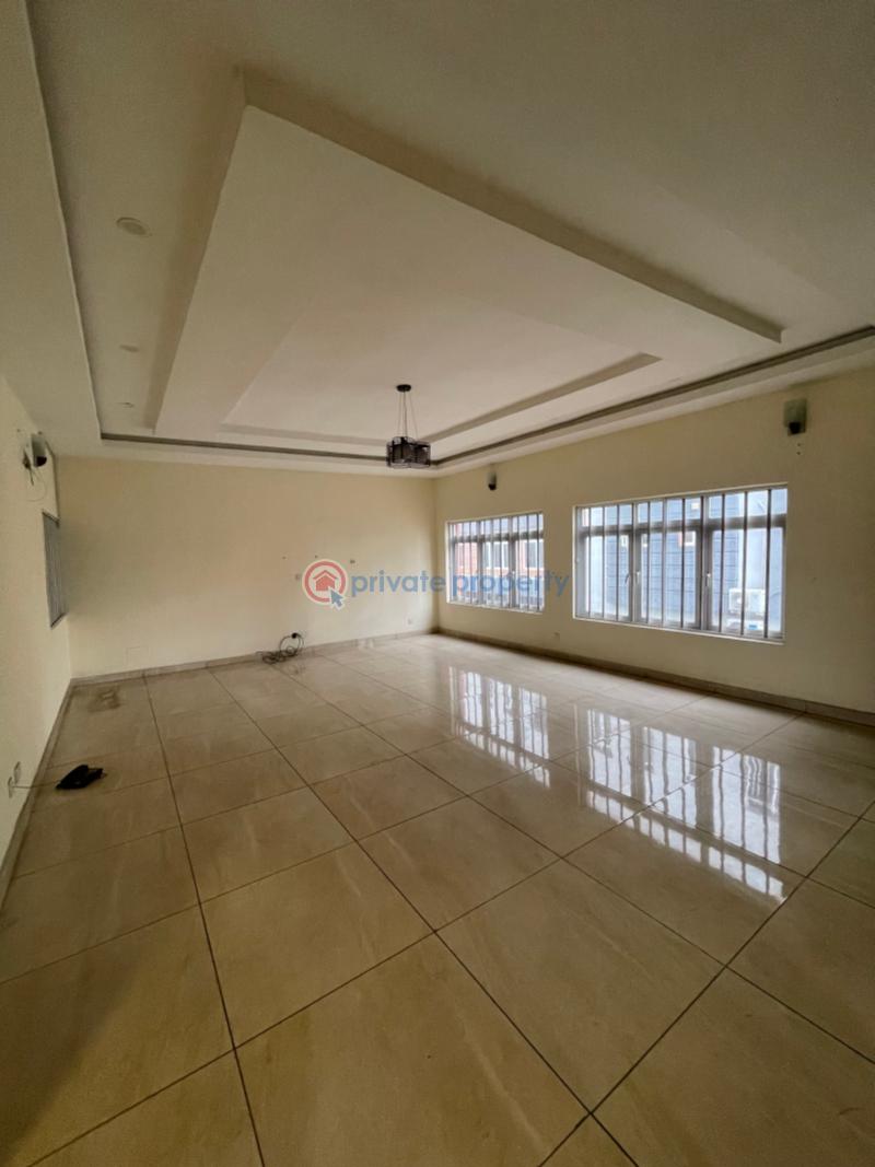 5 bedroom Terraced Duplex For Rent Shonibare Estate Maryland Lagos - 3