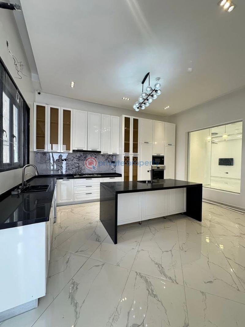 6 bedroom Detached Duplex For Sale Pinnock Beach Estate Osapa Lekki Lagos - 19