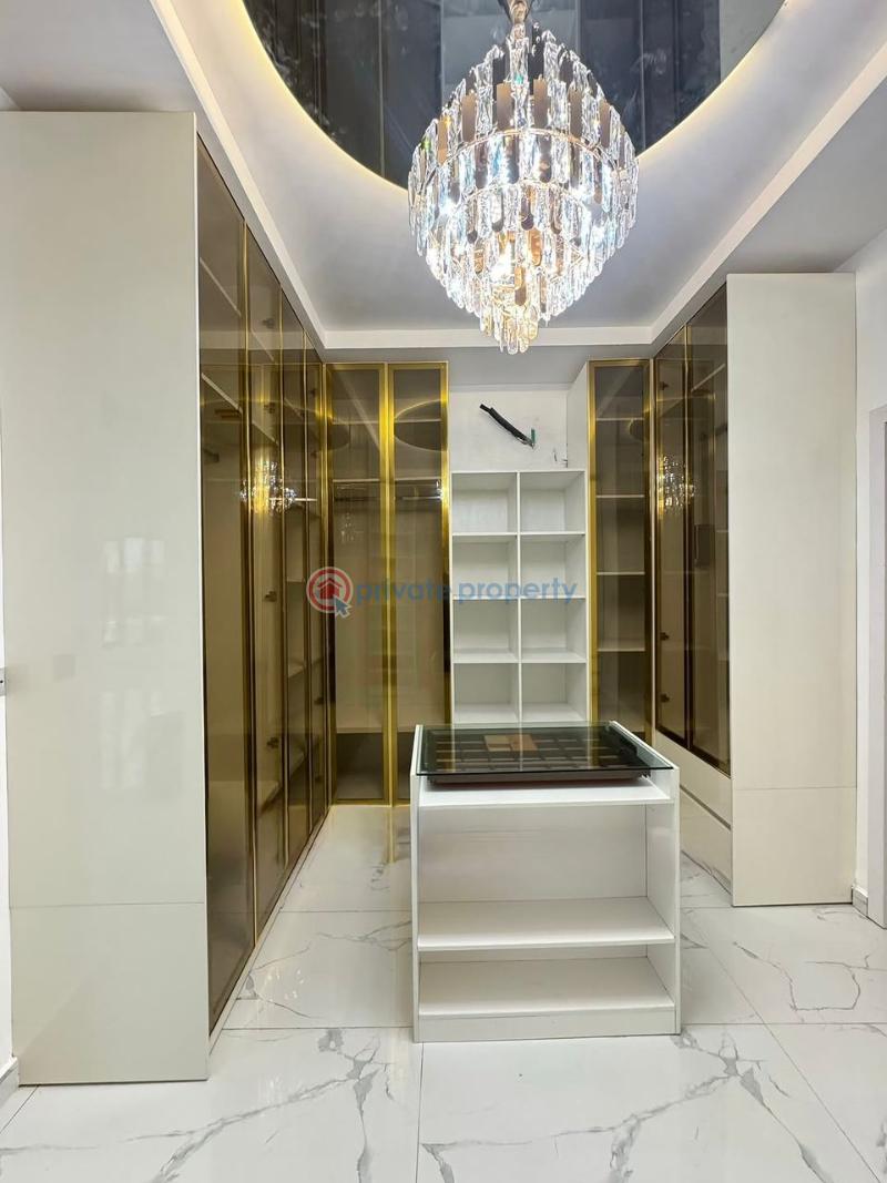 6 bedroom Detached Duplex For Sale Pinnock Beach Estate Osapa Lekki Lagos - 24