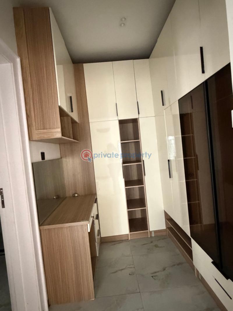 6 bedroom Duplex For Sale Off Oduduwa Crescent Ikeja GRA Lagos - 13