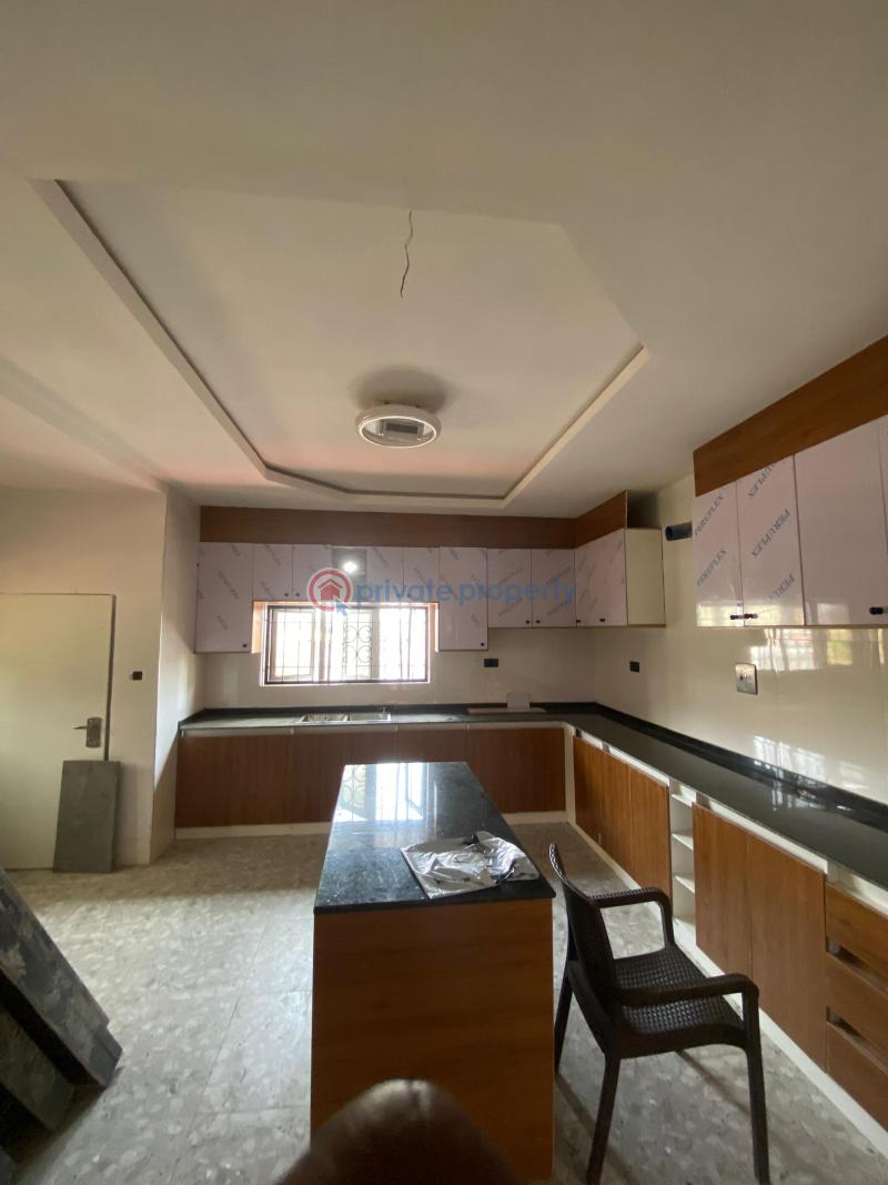 6 bedroom Detached Duplex For Sale Guzape Abuja Phase 1  - 26