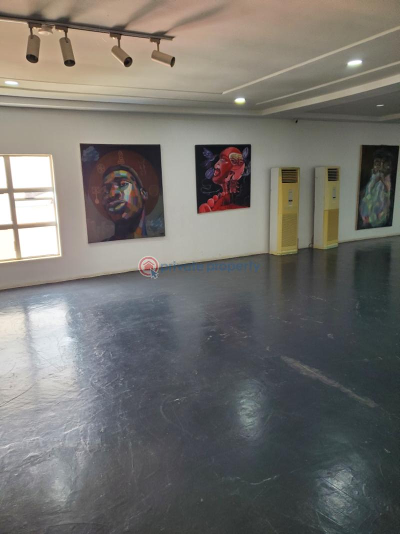 Mall/Complex/Plaza For Rent Maitama Abuja Phase 1  - 1