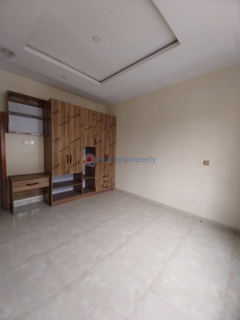 5 bedroom House For Sale Omole Phase 1 Ojodu Lagos - 4