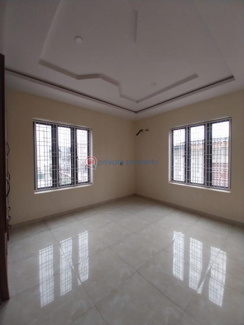 5 bedroom House For Sale Omole Phase 1 Ojodu Lagos - 8