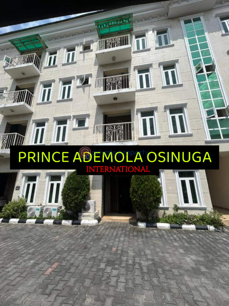 4 bedroom Terraced Duplex For Rent Mojisola Onikoyi Estate Lagos - 2