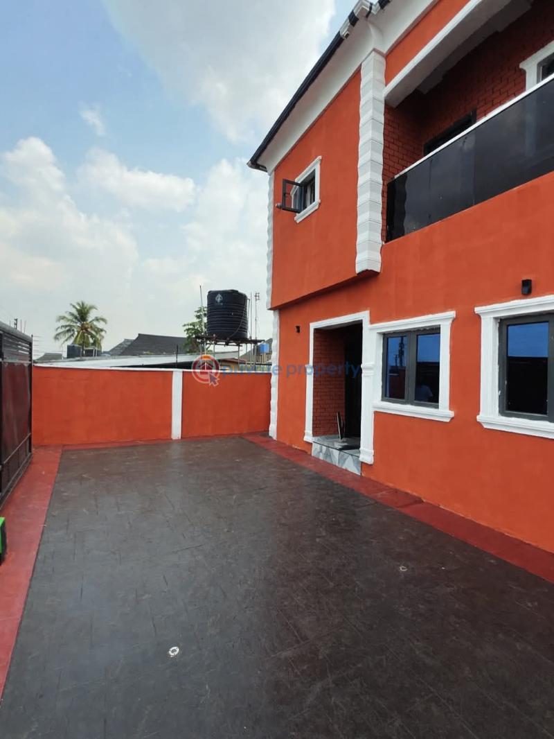 4 bedroom Detached Duplex For Sale Shagari Estate Ipaja Lagos - 11
