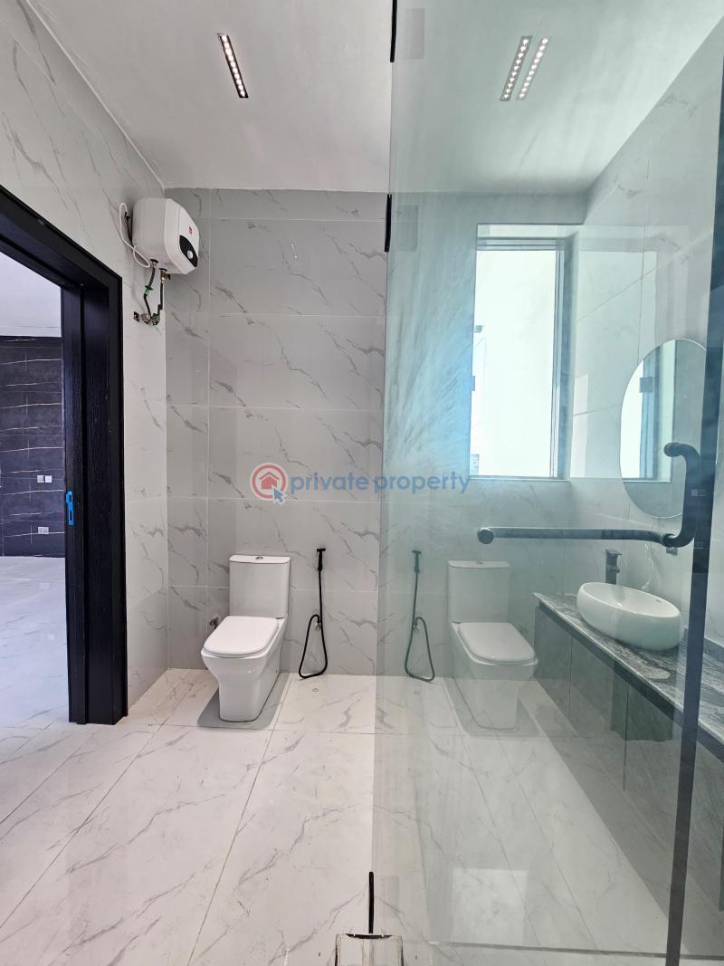 5 bedroom Detached Duplex For Sale Lekki Phase 1 Lagos - 14