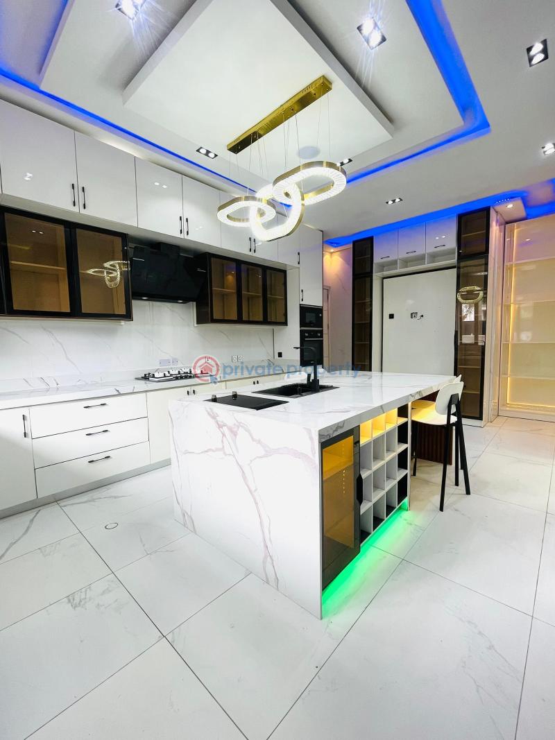 6 bedroom Detached Duplex For Sale Ikate Elegushi Lekki Lagos - 4