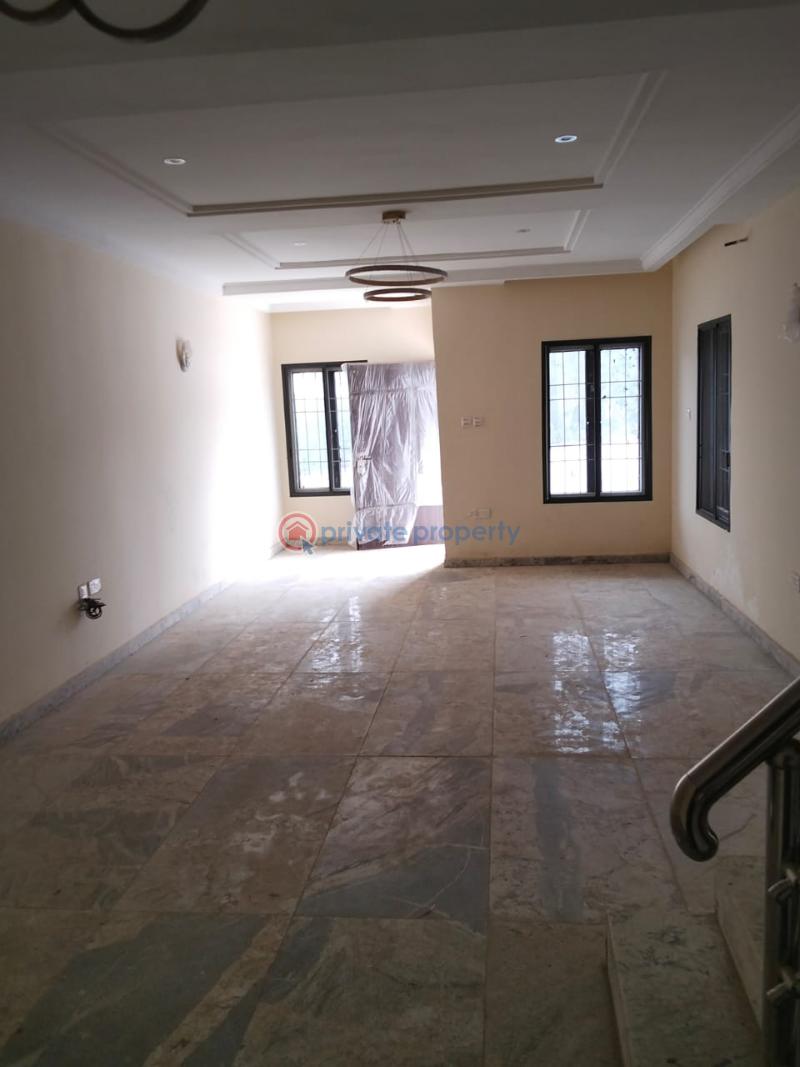 House For Sale Guzape Abuja Phase 1  - 6
