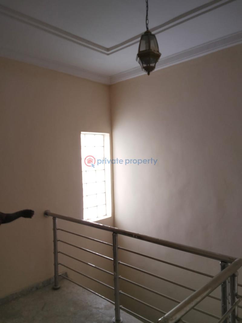 House For Sale Guzape Abuja Phase 1  - 12