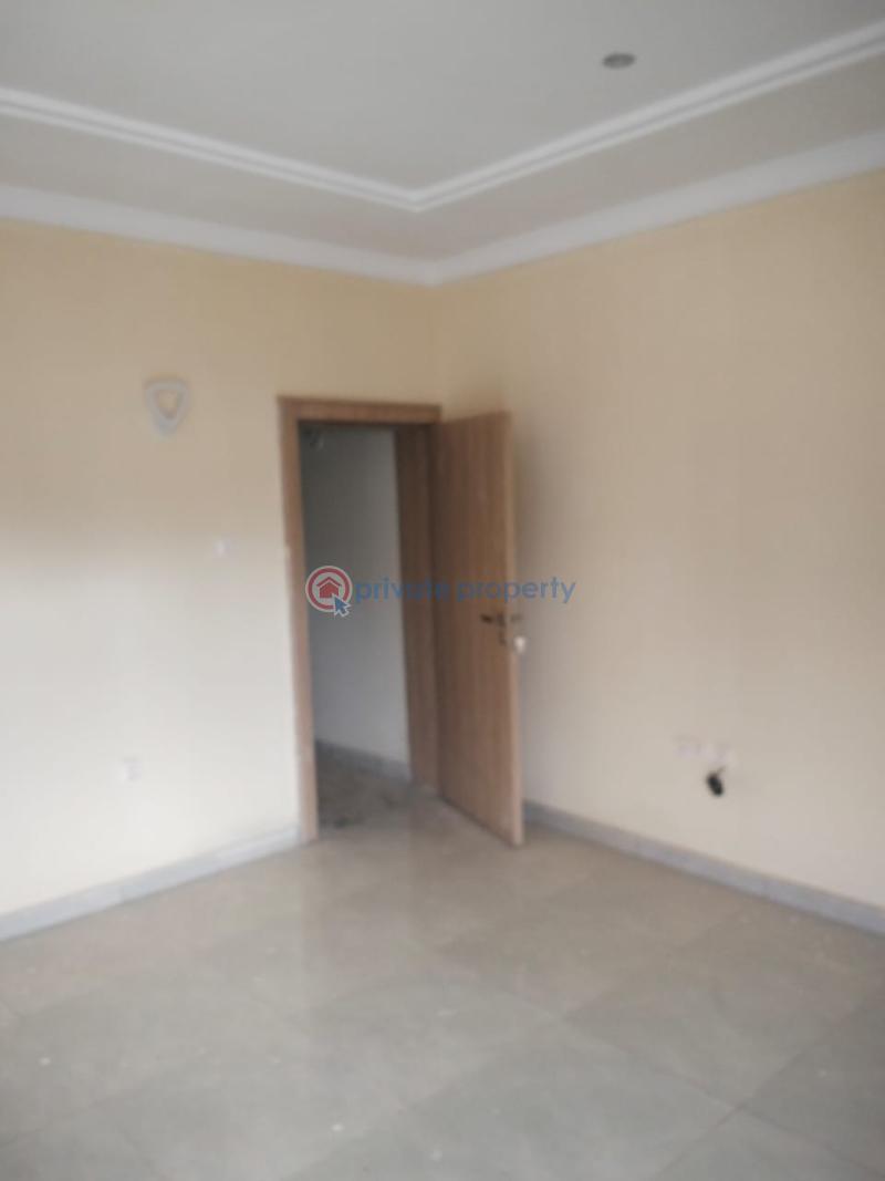 House For Sale Guzape Abuja Phase 1  - 3