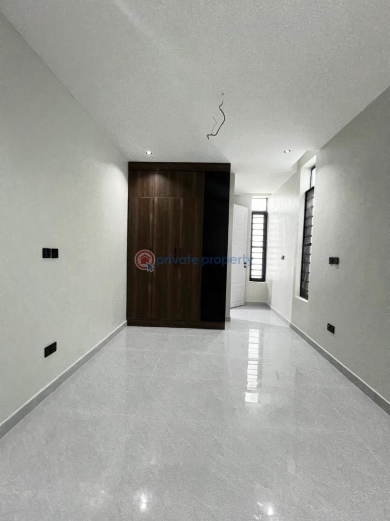 Premium fully automated 5 bedroom fully detached duplex - 24 5 bedroom Detached Duplex For Sale Royal Pine Estate, Off Orchid Road Lafiaji Lekki Lagos - 24