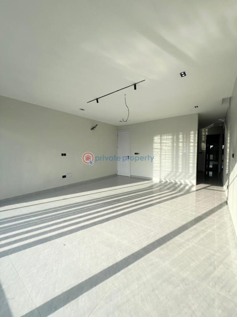 Premium fully automated 5 bedroom fully detached duplex - 27 5 bedroom Detached Duplex For Sale Royal Pine Estate, Off Orchid Road Lafiaji Lekki Lagos - 27