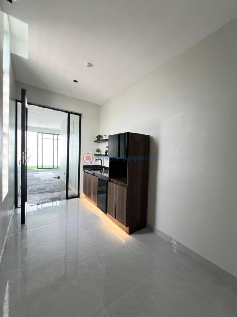 Premium fully automated 5 bedroom fully detached duplex - 14 5 bedroom Detached Duplex For Sale Royal Pine Estate, Off Orchid Road Lafiaji Lekki Lagos - 14