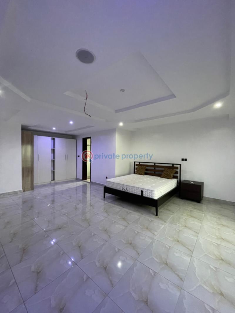 4 bedroom Penthouse For Rent Shonibare Estate Maryland Lagos - 8