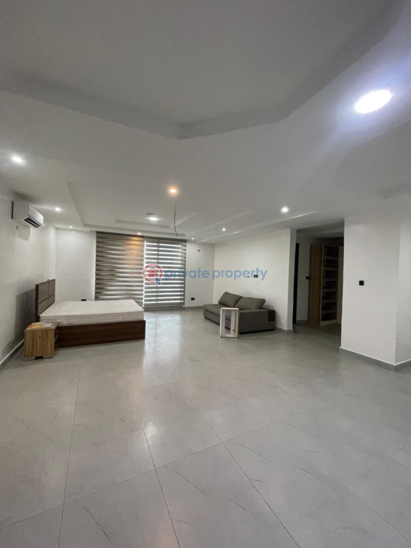 4 bedroom Penthouse For Rent Shonibare Estate Maryland Lagos - 12