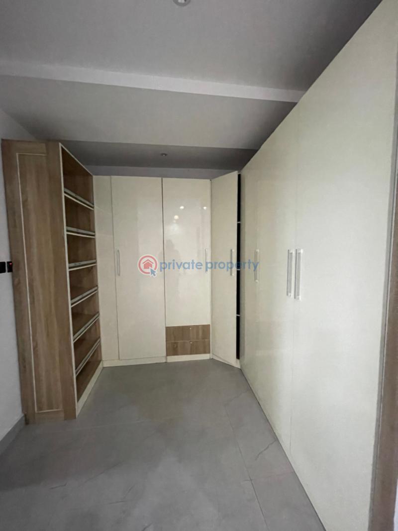 4 bedroom Penthouse For Rent Shonibare Estate Maryland Lagos - 15