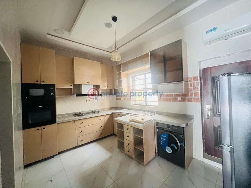 4 bedroom Terraced Duplex For Sale Orchid Road Lekki Phase 2 Lagos - 4