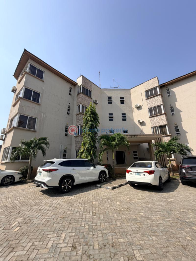 3 bedroom Block Of Flats For Sale Pinnock Beach Estate Phase 3 Osapa London Lekki Lagos - 1