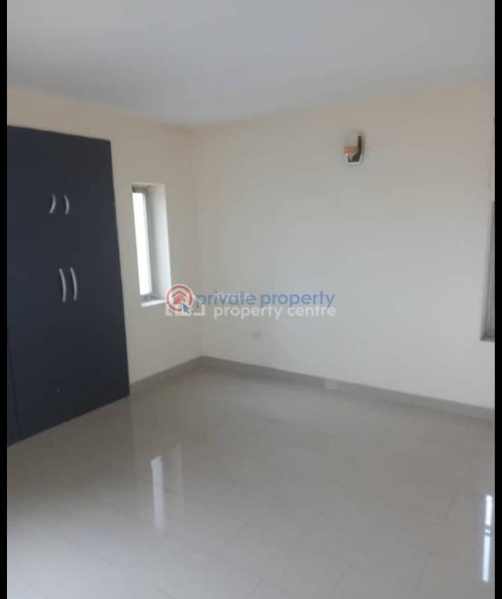 10 bedroom Block Of Flats For Sale Eric Moore Surulere Lagos - 2