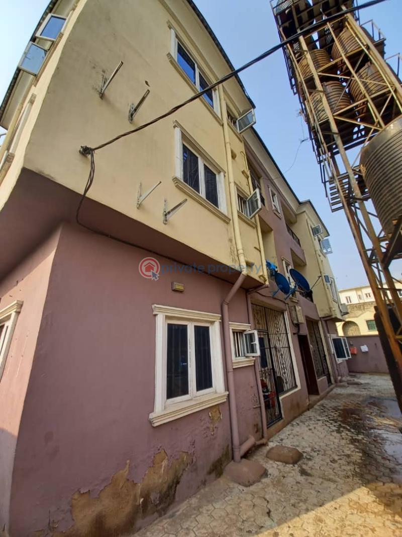 3 bedroom Block Of Flats For Sale Ago Palace Isolo Lagos - 1