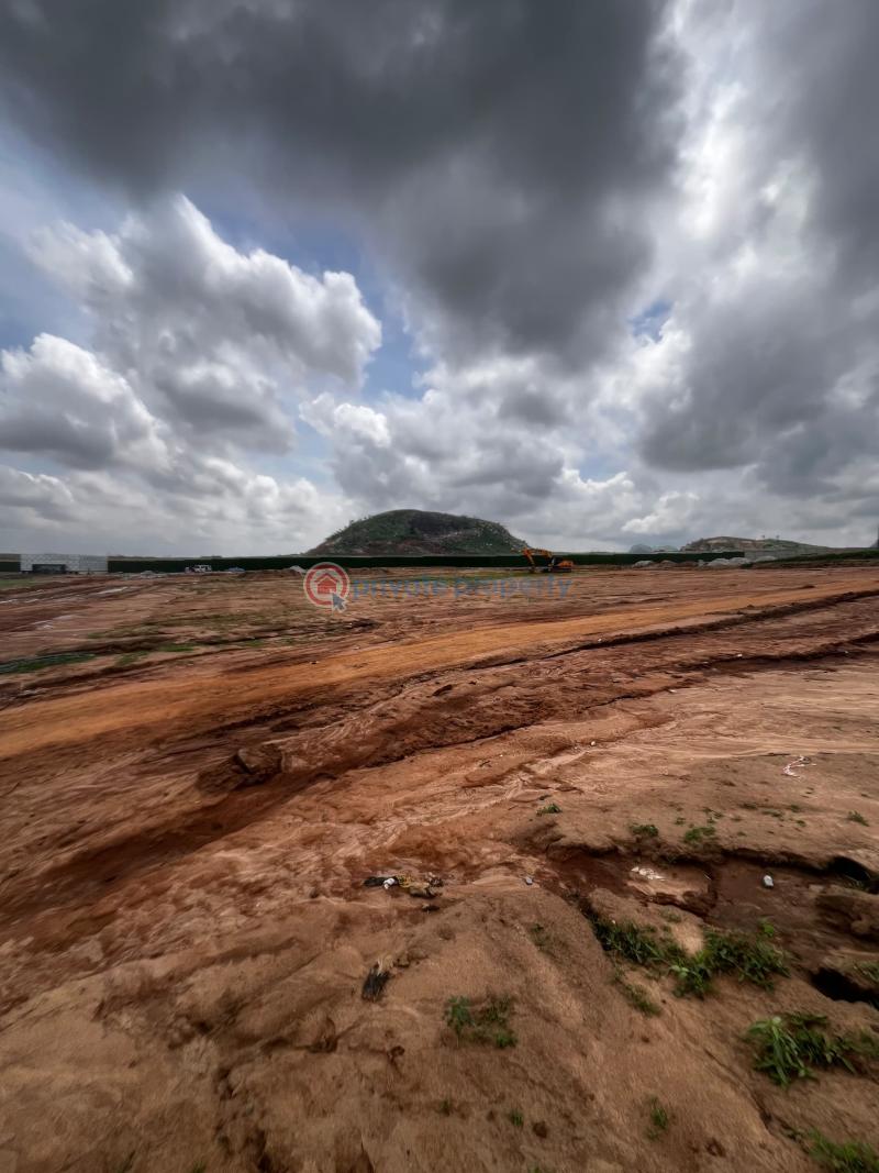 Residential Land For Sale Hutu Abuja, Airport Road, Centenary City, Abuja Lugbe Abuja Phase 4  - 1