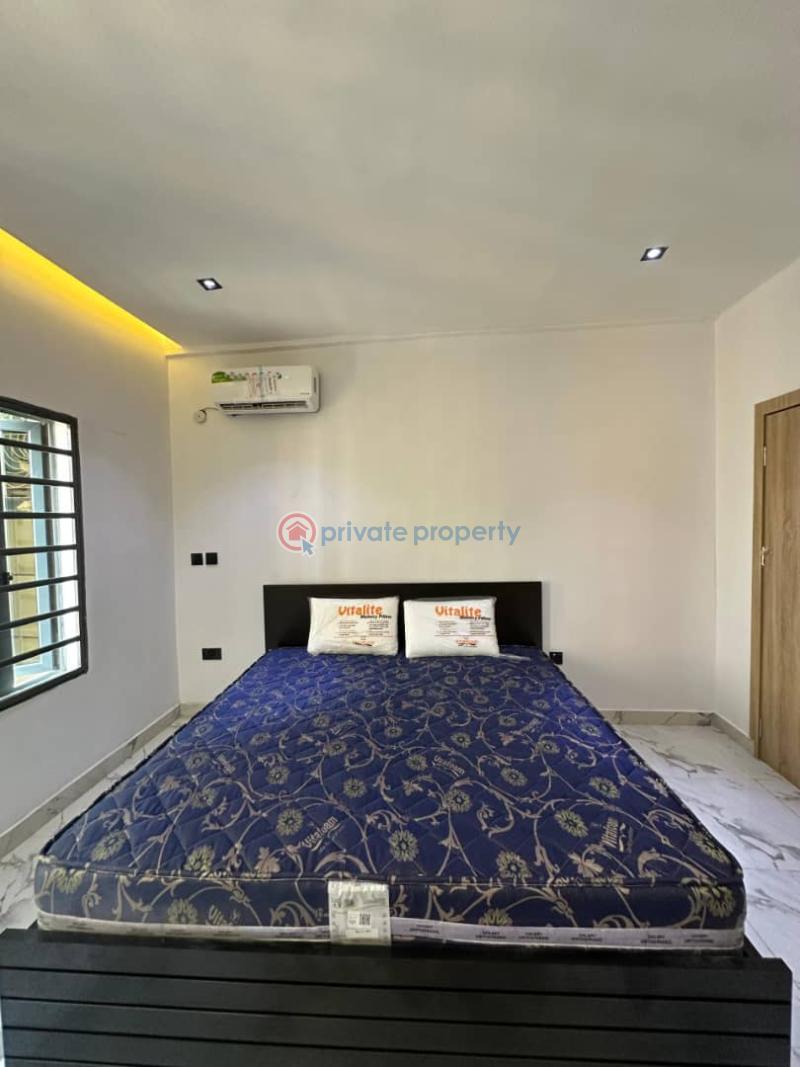 3 bedroom Flat & Apartment For Sale Akoka Yaba Lagos - 1
