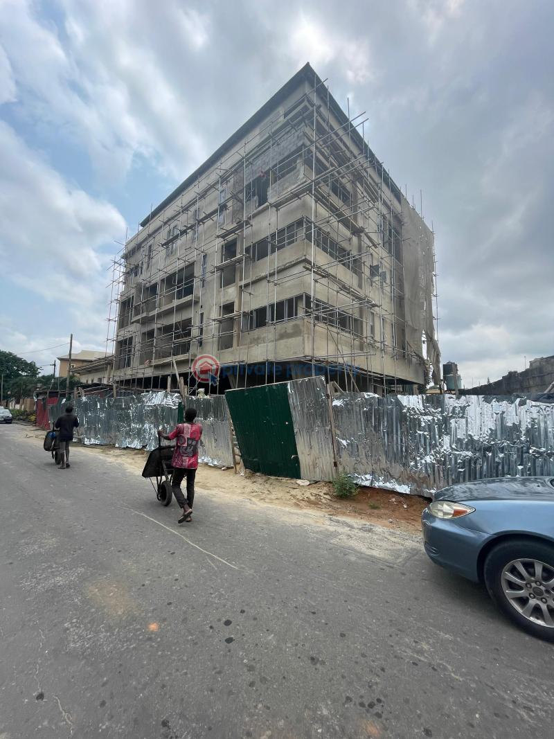 2 bedroom Block Of Flats For Sale Shonny Drive Shonibare Estate Maryland Lagos - 0