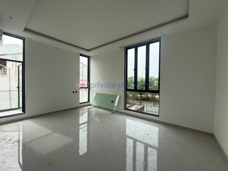 5 bedroom Detached Duplex For Sale Banana Island Ikoyi Lagos - 13