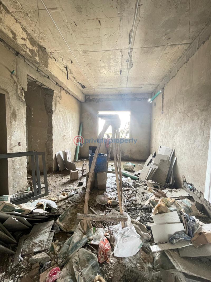 3 bedroom Block Of Flats For Sale Shonny Drive Shonibare Estate Maryland Lagos - 3