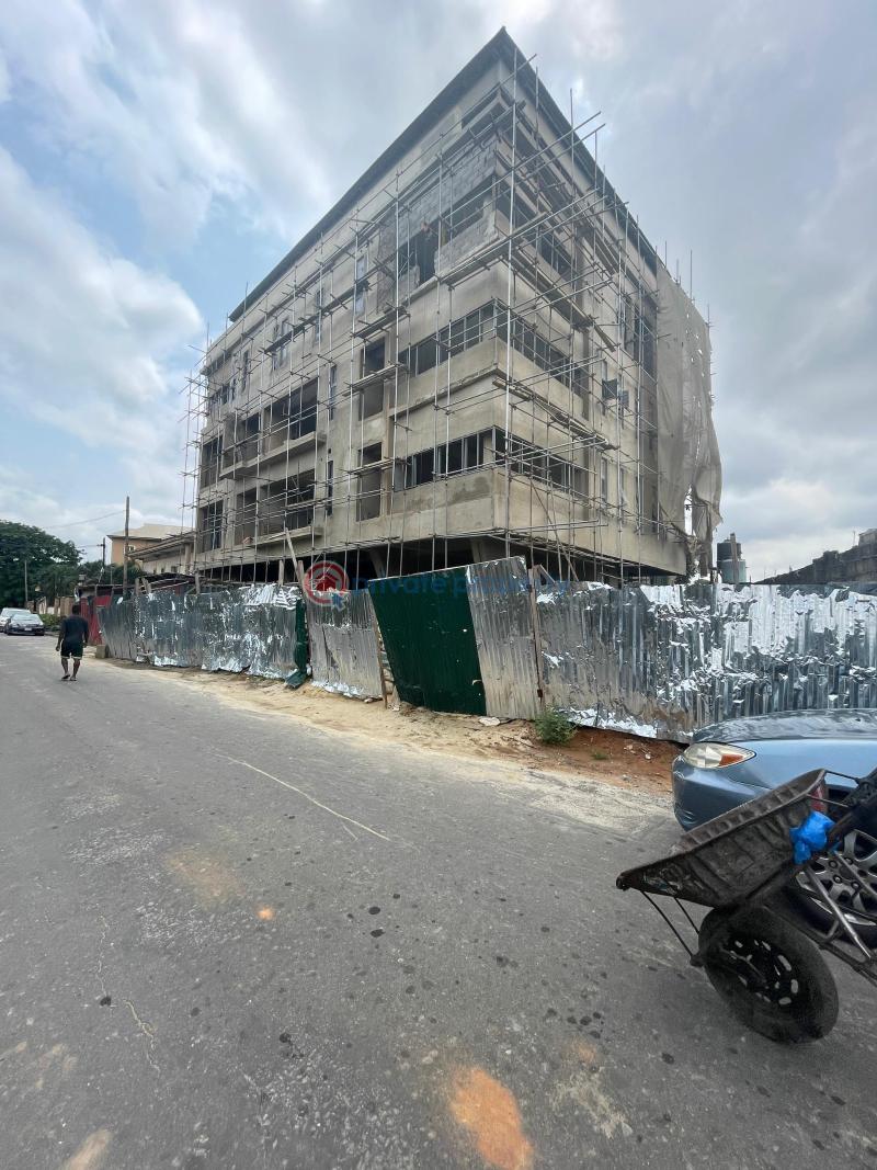 3 bedroom Block Of Flats For Sale Shonny Drive Shonibare Estate Maryland Lagos - 0