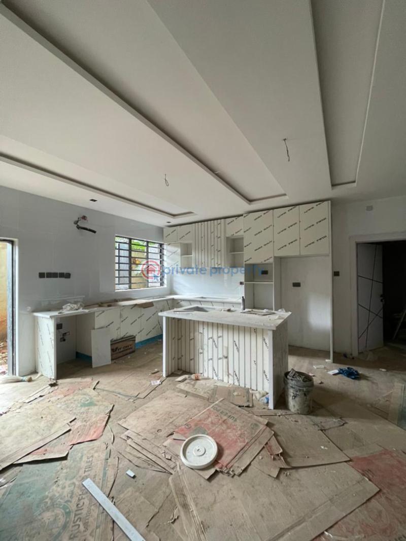 4 bedroom Detached Duplex For Sale Shonibare Estate Maryland Lagos - 10