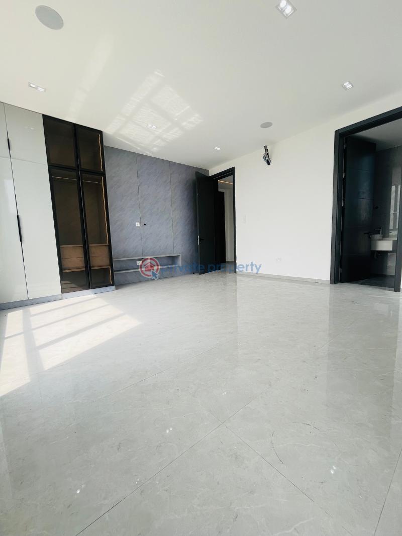 5 bedroom Detached Duplex For Sale Falomo Bus Stop Ikoyi Lagos - 8