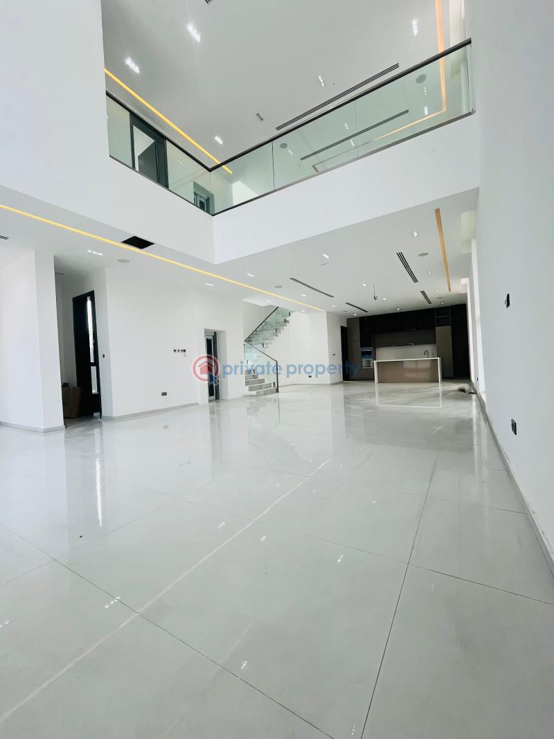 5 bedroom Detached Duplex For Sale Falomo Bus Stop Ikoyi Lagos - 3