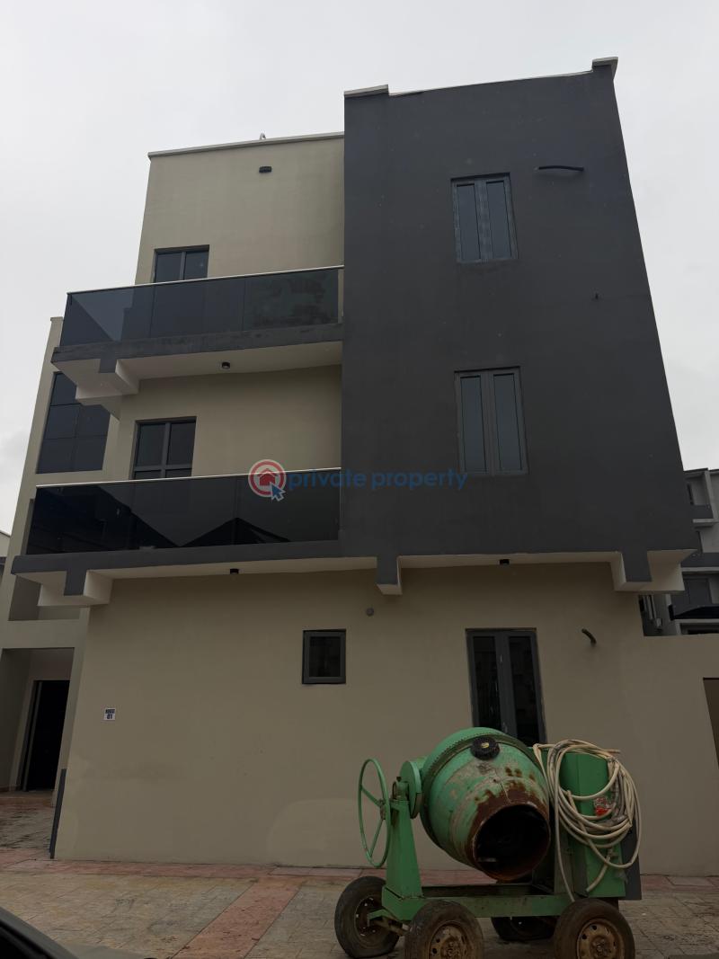 5 bedroom Detached Duplex For Sale Shonibare Estate Maryland Lagos - 12