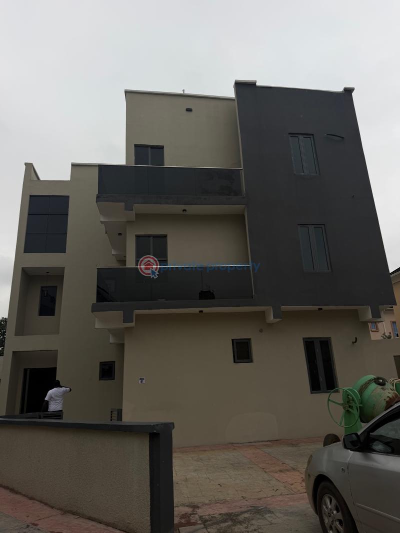 5 bedroom Detached Duplex For Sale Shonibare Estate Maryland Lagos - 13