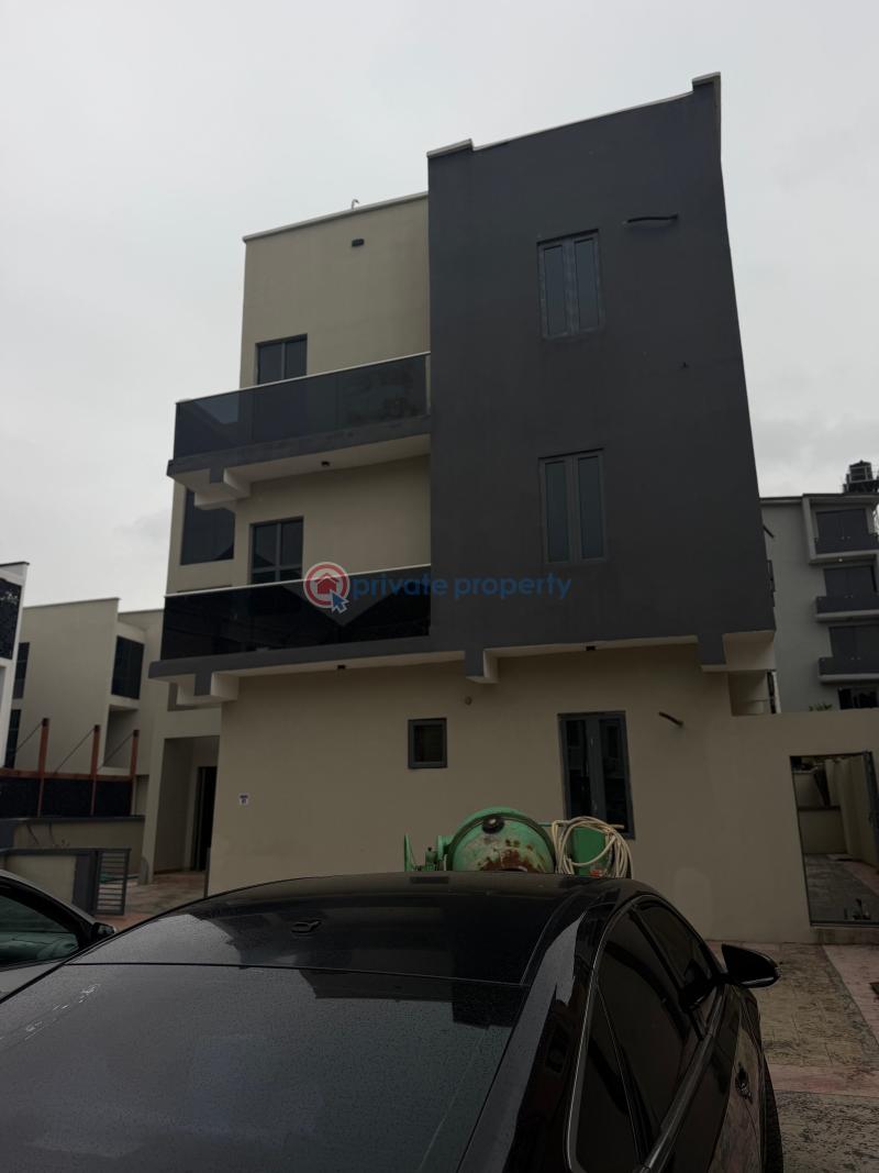5 bedroom Detached Duplex For Sale Shonibare Estate Maryland Lagos - 11