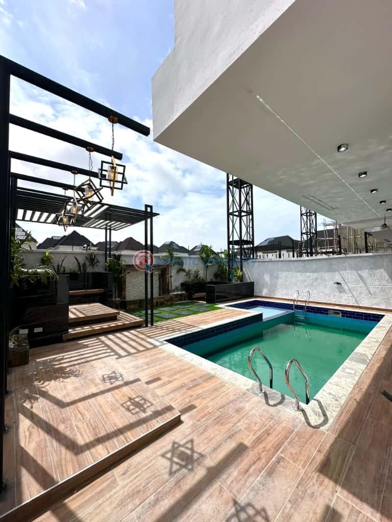 6 bedroom Detached Duplex For Sale Chevron , Lekki Chevron Drive Lekki Lagos - 20