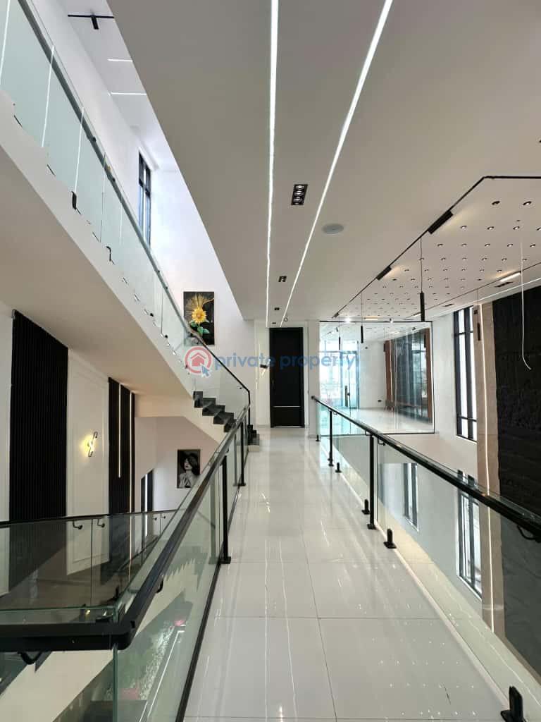 6 bedroom Detached Duplex For Sale Chevron , Lekki Chevron Drive Lekki Lagos - 6