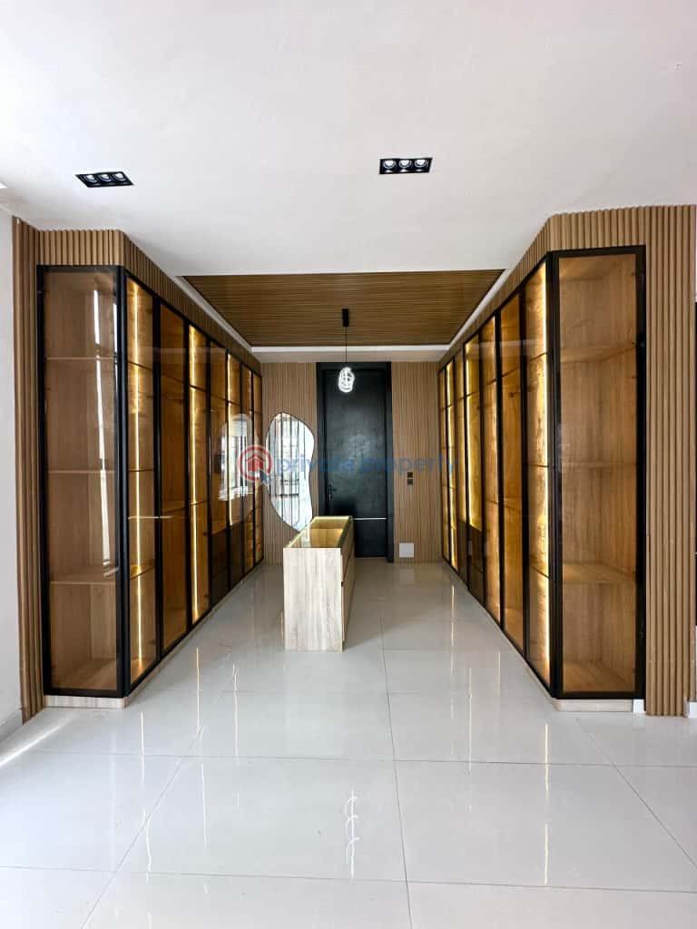 6 bedroom Detached Duplex For Sale Chevron , Lekki Chevron Drive Lekki Lagos - 14