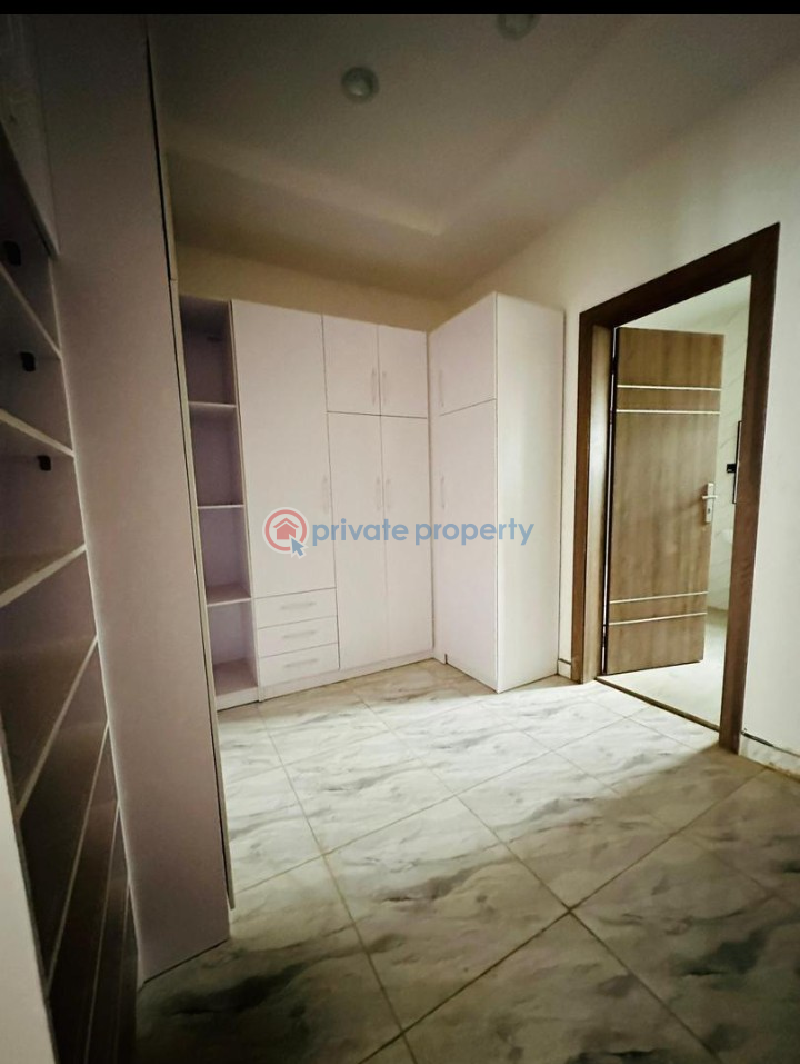 5 bedroom Terrace For Sale Magodo GRA Phase 2 Kosofe/Ikosi Lagos - 0