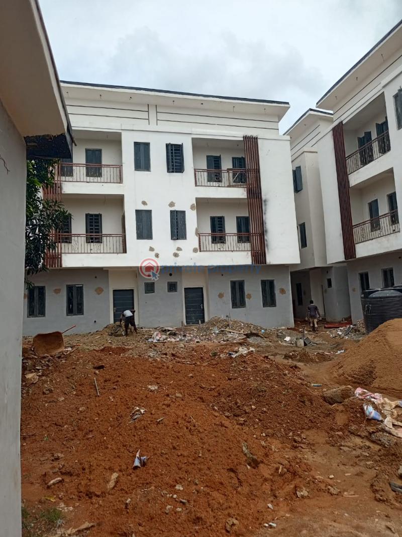 3 bedroom House For Sale Utako Abuja Phase 2  - 1