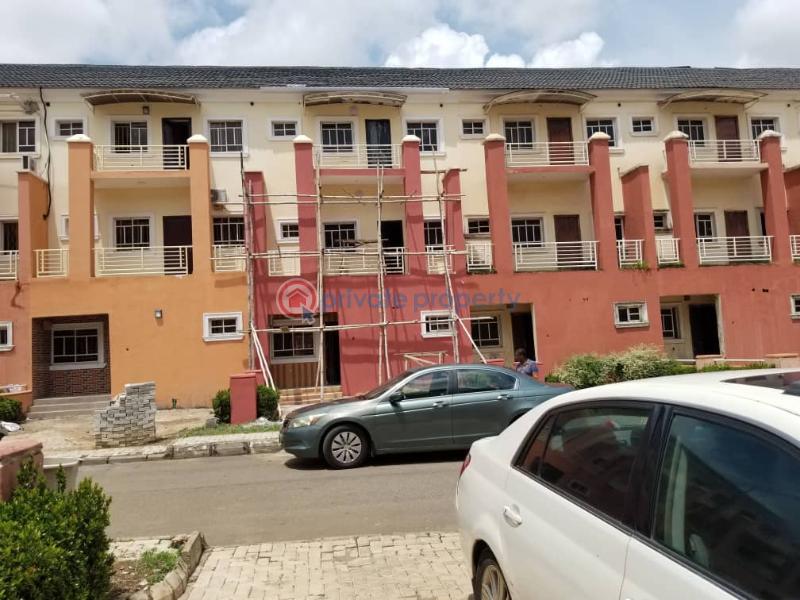 4 bedroom Terraced Duplex For Rent Shell Coopeast Garden Estate, Gaduwa District, Amac, Abuja Property Type: 4 Bedroom Terrace Duplex (partially Furnished) Gaduwa Abuja Phase 2  - 1