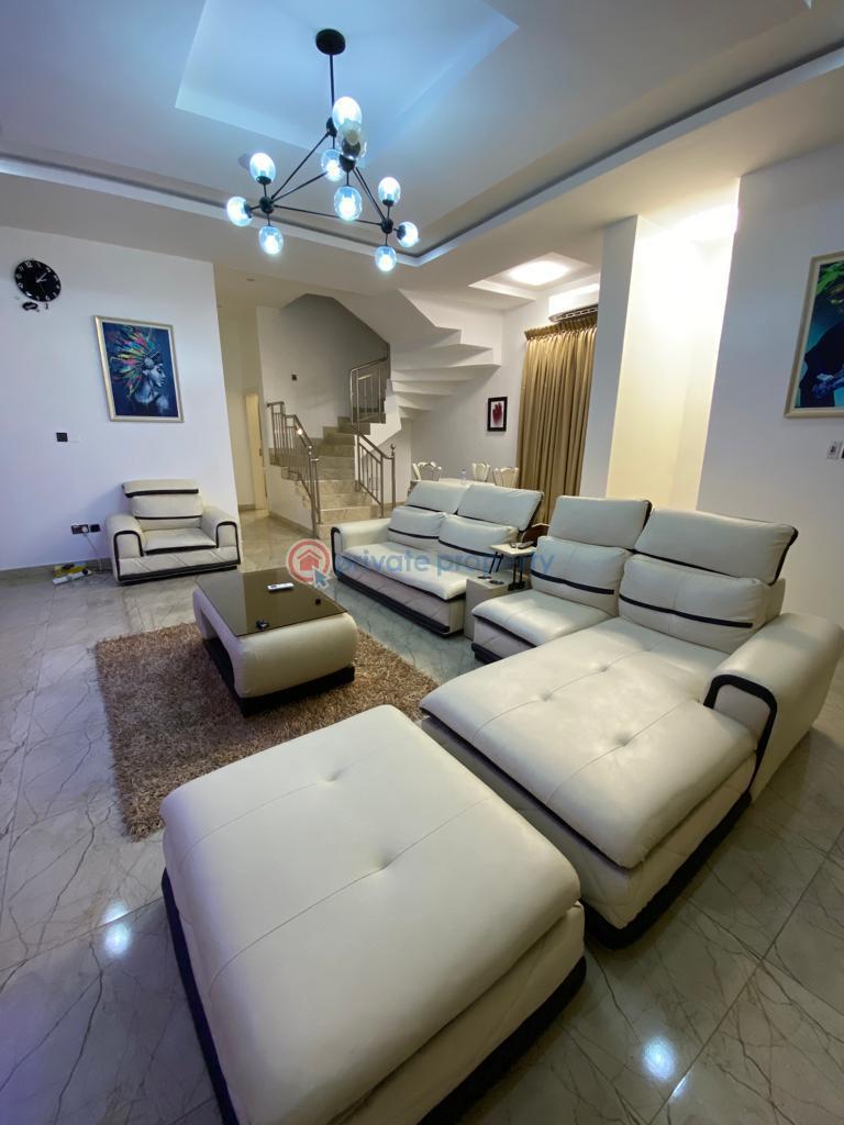 5 bedroom Duplex For Sale Osapa London Lekki Lagos - 17