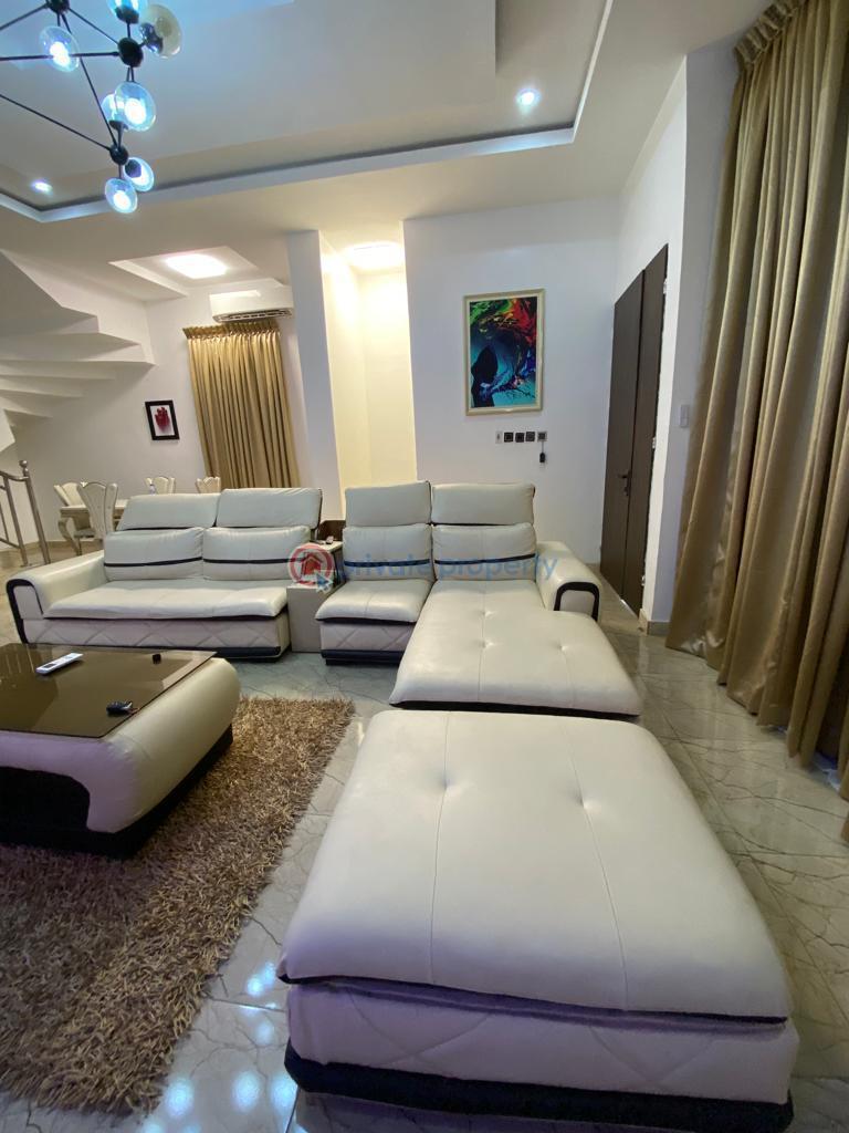 5 bedroom Duplex For Sale Osapa London Lekki Lagos - 18