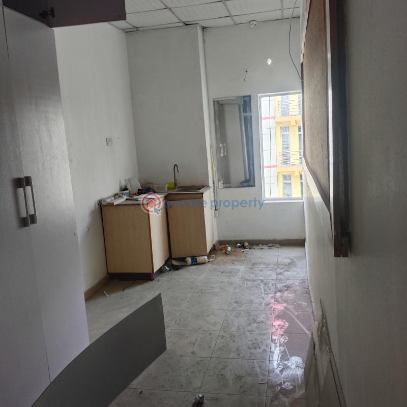 Mall/Complex/Plaza For Rent Jakande Lekki Lagos - 11