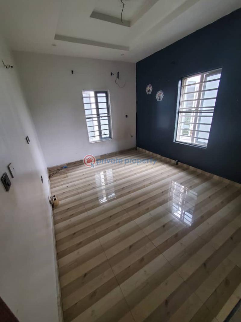 1 bedroom Shared Apartment For Rent Osapa London Lekki Lagos - 3
