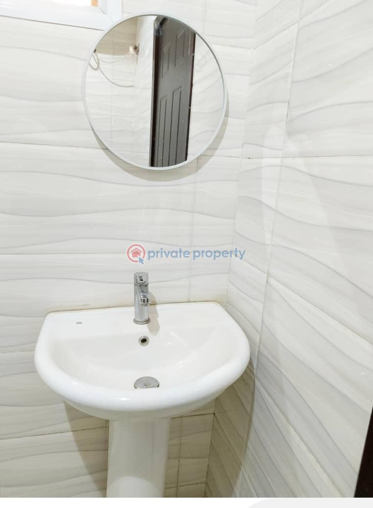 4 bedroom Room or Boys Quarter Short let Femi Gbajamila Cresent Jahi Abuja Phase 2  - 6